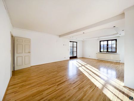 Elegantes Einfamilienhaus in Zeiselmauer mit Garten, Garage und Wellnessbereich - Foto 3