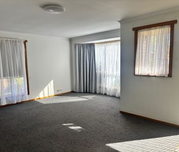 Latrobe two bedroom unit - Photo 1