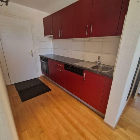 Beautiful apartment near the center of Bulle - Photo 3