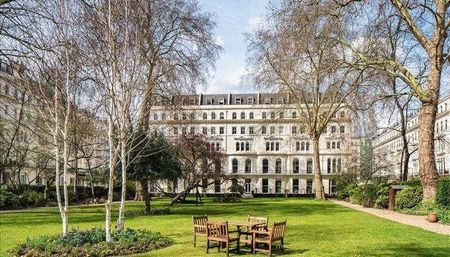 Flat, Garden House Kensington Gardens Square, W2 - Photo 2