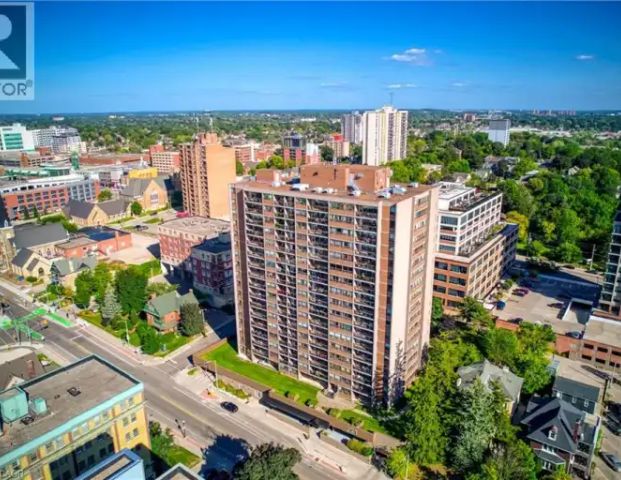 221 QUEEN Street S Unit# 1709 | 221 QUEEN Street S Unit# 1709, Kitchener - Photo 1