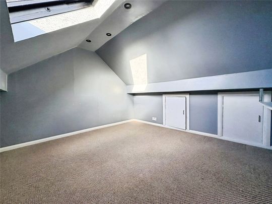 Grasmere Avenue, Whitton, Hounslow, TW3 2JQ - Photo 1