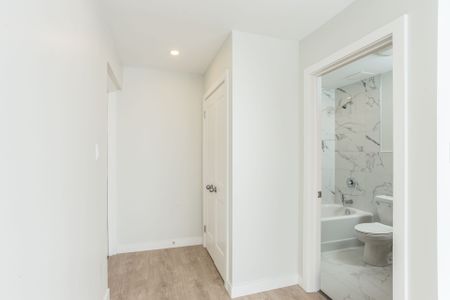 For Lease - 5 Hill Heights Road Unit# 105, Toronto, Ontario - Photo 4