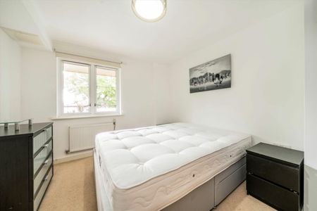 Shacklewell Lane, E8, London - Photo 5