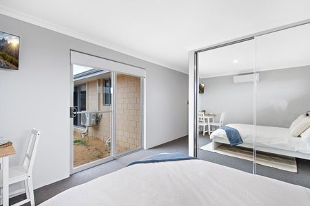 Golden Bay - Photo 4