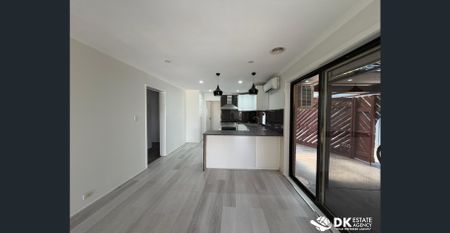 Spacious Family Home in Melton - Photo 2