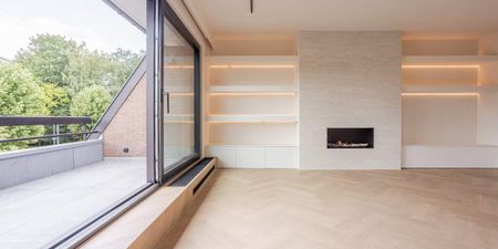 Triplex te huur in Ukkel voor € 3.650 met 4 slaapkamers - Photo 4