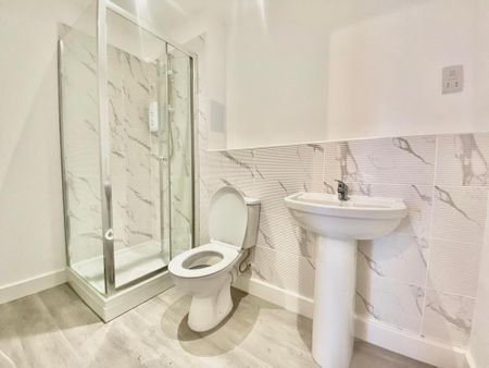 2 bedroom apartment to rent - Photo 2