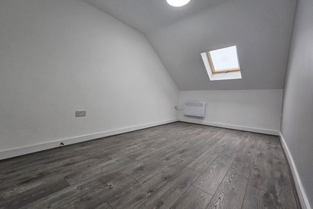 Elmhurst Road - Photo 4