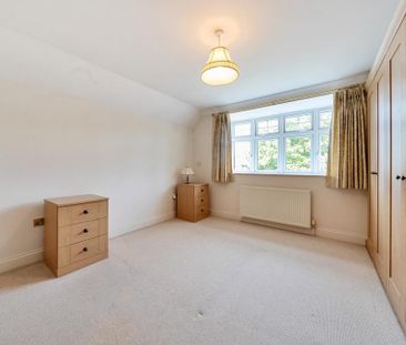 4 bedroom detached house to rent - Photo 6