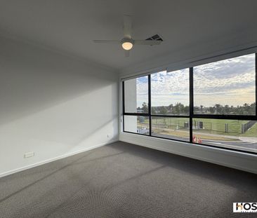 Brand New Premium Townhouse with Park Views – Designed for Modern F... - Photo 4