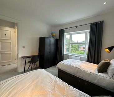 4 bedroom semi-detached house to rent - Photo 3