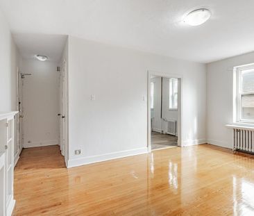 For Lease - 1 Mallory Gardens Unit# 42, Toronto, Ontario - Photo 4