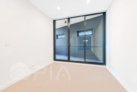 As New Elite apartment in Lewisham with allocated car space in the basement. - Photo 2