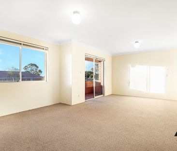 Spacious Two Bedroom Apartment In The Heart Of Lakemba - Photo 5