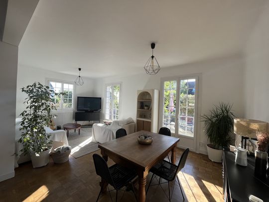 VILLA 5 PIÈCES / 3 CHAMBRES - PAU - Photo 1