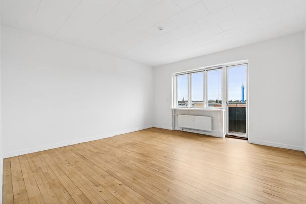 Veldisponeret 3-værelses på Roskildevej - Photo 1