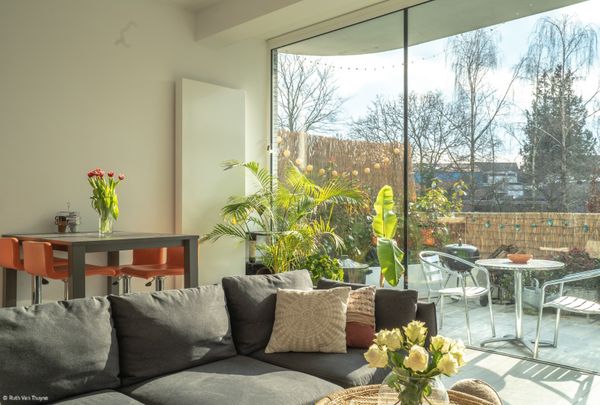 Éenslaapkamerappartement met autostaanplaats en berging! - Foto 1