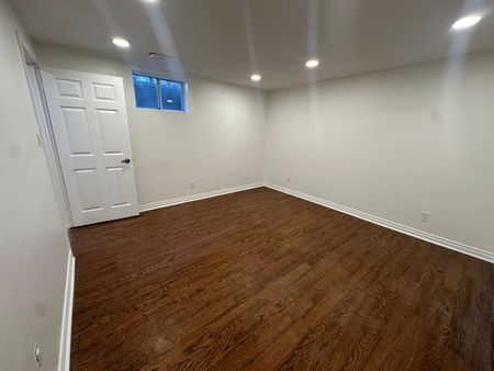 For Lease - 12 Brooklet Court, Markham, Ontario - Photo 3