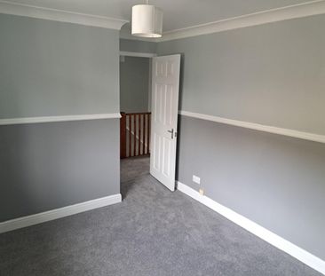 3 Bed Terraced House, Sturminster Road, BS14 - Photo 4