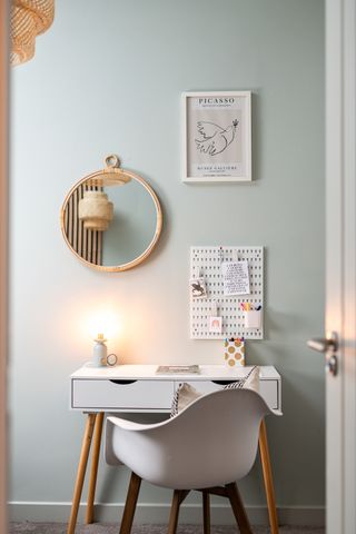 Alma Street Room 4 - Photo 3