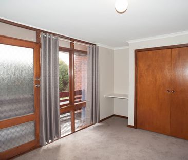 3/36 Victoria Street, Coburg VIC 3058 - Photo 4