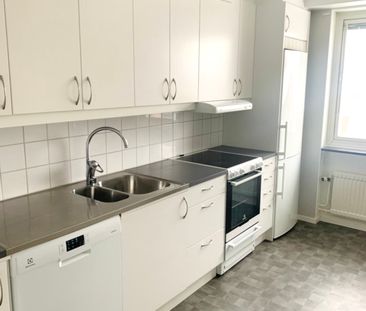 2:a Hindsbogatan 6B Skara - Foto 3