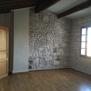 Arles centre studio 30m² au 3ème étage, - Photo 3