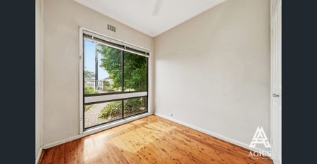 Spacious Family Home in a Prime Location - Photo 2