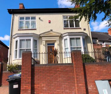 Studio Flat, Bristol Road, B5 - Photo 3