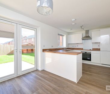 Fowler Drive, Market Harborough - Photo 3