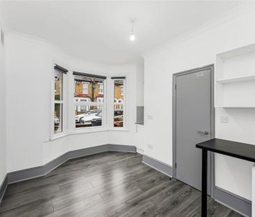 House share to rent - Photo 1