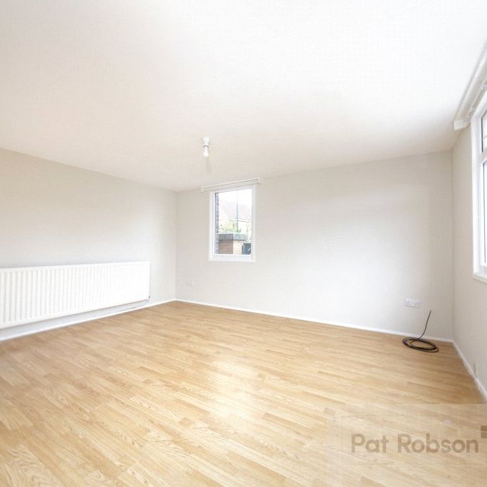 Chesters Avenue, Newcastle Upon Tyne - Photo 1