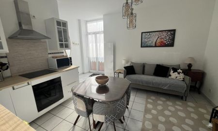 Location appartement 2 pièces - Photo 2