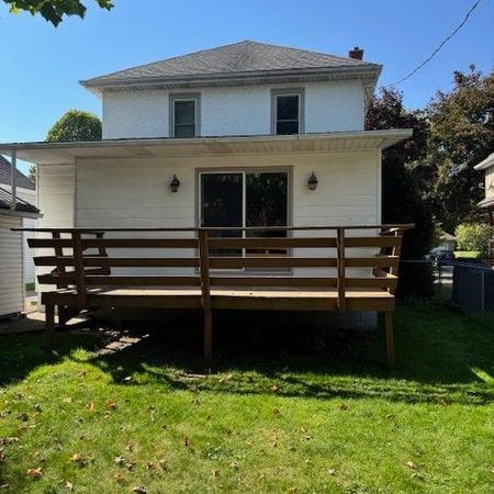 For Lease - 192 Rolph Street, Tillsonburg, Ontario - Photo 3