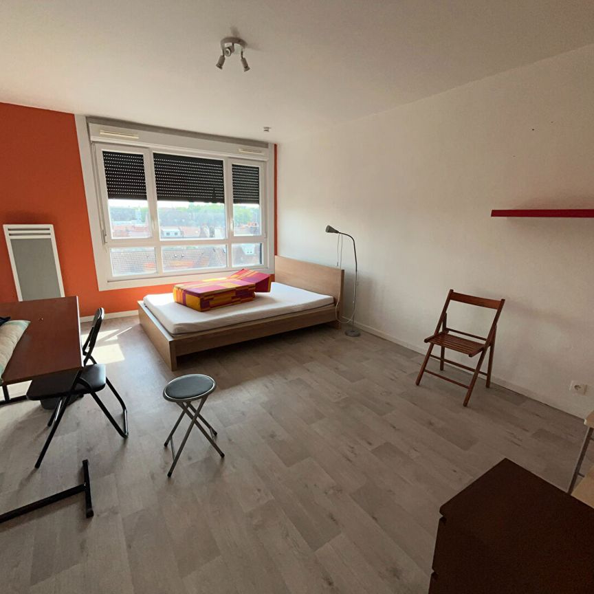 Location Appartement 1 pièce 27m² LILLE 59000 - Photo 1