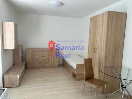 PRENÁJOM - 1.izb.byt - Photo 2