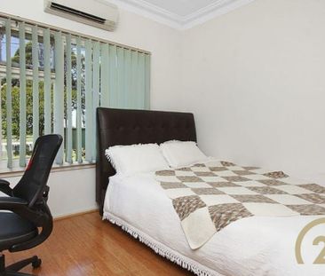 Well Presented&comma; Three Bedroom Family Home&excl; - Photo 1