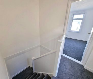 Flat to rent on - Photo 3