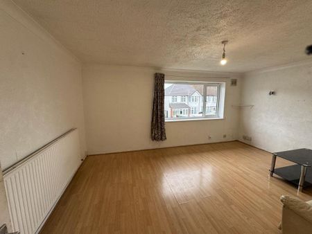 2 bedroom maisonette to rent - Photo 5