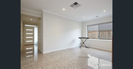 Ideal Family Home In Waterford Rise! - Photo 2