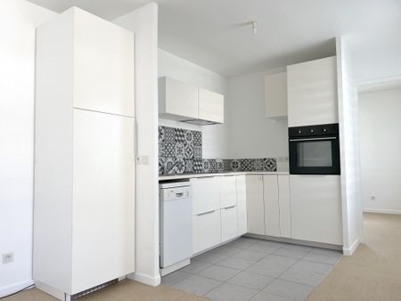 Location Appartement 2 pièces 47m² MENNECY 91540 - Photo 4