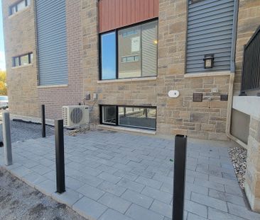 For Lease - 801 Arcadian Private, Kanata, Ontario - Photo 6