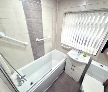 4 bedroom bungalow to rent - Photo 3