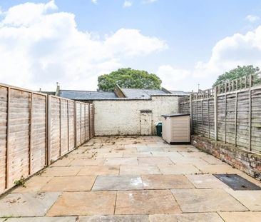 4 Bed End Terrace, Tivoli Road, SE27 - Photo 2