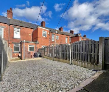 3 bedroom House To Let - Photo 6