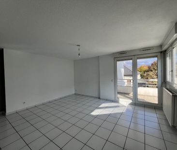 Location Appartement 2 pièces 47m² CHAMBERY 73000 - Photo 1