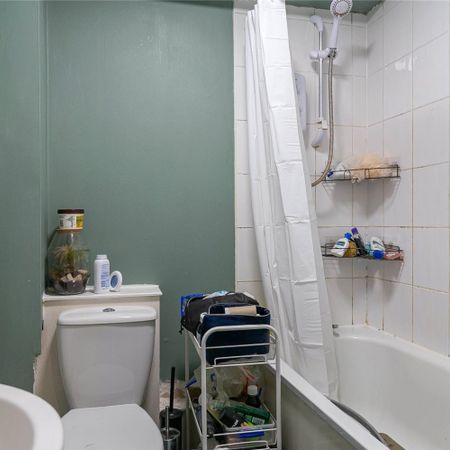 Gloucester Road, - Photo 3