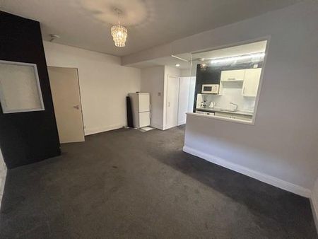 1 bedroom flat to rent - Photo 2