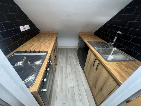 Studio to rent - Photo 1